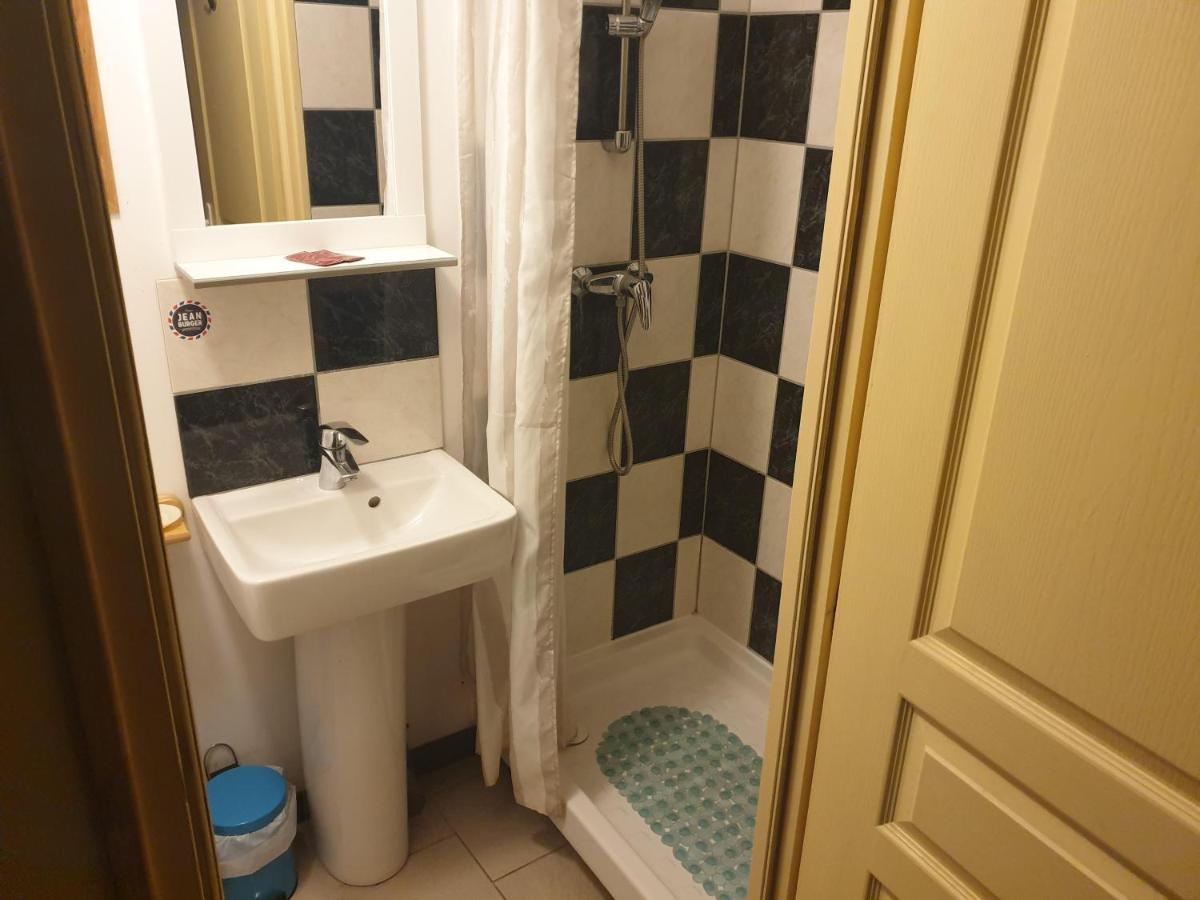 Hotel Le Poudrier Limoges Esterno foto